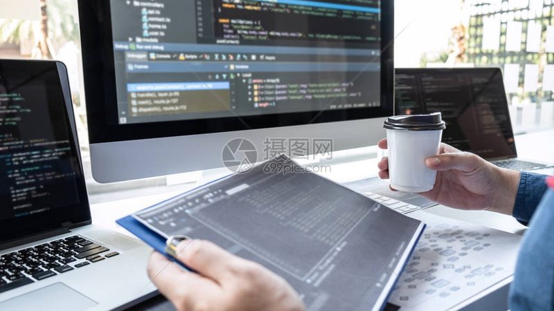 软件公司资质审核：如何确保选择可靠伙伴